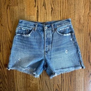 A&F high rise 4” shorts